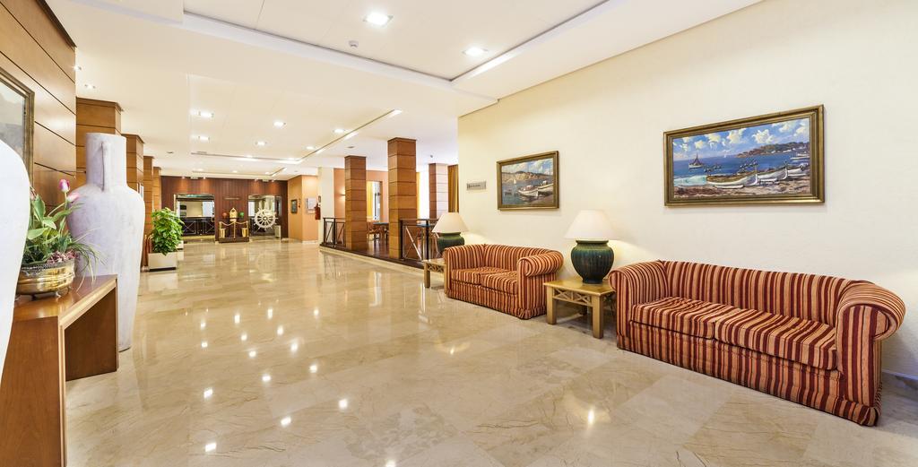 Globales Almirante Farragut Hotel Cala'N Blanes  Екстериор снимка